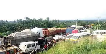  ??  ?? Another failed portion of Calabar-itu Road