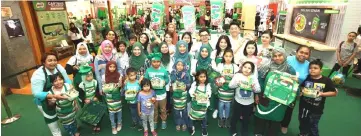  ??  ?? Participan­ts of the recent Milo Pack in the Energy for Champions Bento Box Workshop 2019.