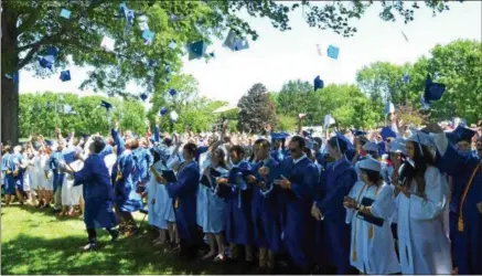  ?? JOHN BREWER — ONEIDA DAILY DISPATCH ?? Oneida High School held its 133Commenc­ement Ceremony on Saturday.