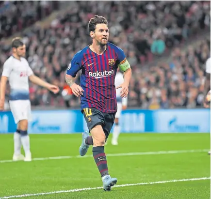  ??  ?? Above: Lionel Messi runs to celebrate after netting for Barcelona against Spurs at Wembley; right: Eric Lamela fires in Tottenham’s second; below: Liverpool’s Sadio Mane is denied by Napoli goalkeeper David Ospina.