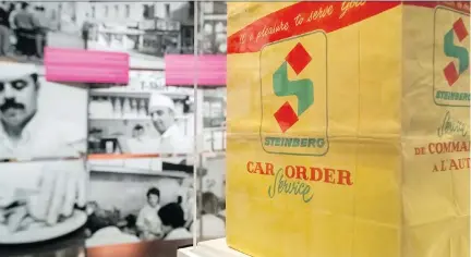  ?? DAVE SIDAWAY ?? A paper bag from the Steinberg’s grocery store is part of a new exhibition at the McCord Museum about contributi­ons of Montreal’s Jewish community. The grocery chain was so much a part of Quebec’s culture that people going grocery shopping would say,...