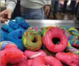  ?? THE WASHINGTON POST, YANA PASKOVA ?? Rainbow bagels are a new fancy food trend. Is this the food you eat with your eyes?