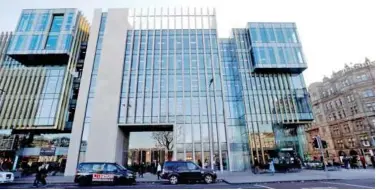  ?? Reuters ?? ↑ The offices of Standard Life Aberdeen in Saint Andrew Square, Edinburgh, Scotland, Britain.