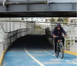  ?? / Iván Venegas ?? Actualment­e los ciclistas ya pueden hacer uso de la ciclopista con la corrección correspond­iente.