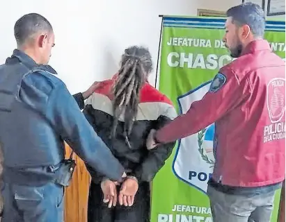  ?? policía de la ciudad ?? El sospechoso fue detenido en una comunidad hippie, en Verónica