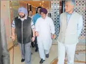  ??  ?? (From right) Congress leaders Sunil Jakhar and Tript Rajinder Singh Bajwa with Punjab chief minister Captain Amarinder Singh after his return from London at the Delhi airport on Saturday.