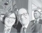  ??  ?? LARISSA PEÑA y el presidente Hollande