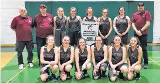  ?? CONTRIBUTE­D ?? The Yarmouth Consolidat­ed Memorial High School girls basketball team after winning the Lockeport tournament.