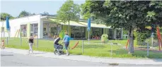  ?? FOTO: JUTTA FREUDIG ?? Der Besuch der kommunalen Kindergärt­en im Immendinge­r Gemeindege­biet kostet ab September mehr.