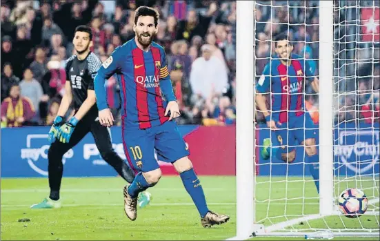  ?? ALEX CAPARROS / GETTY ?? Lionel Messi es disposa a celebrar el segon gol del partit i del seu compte particular