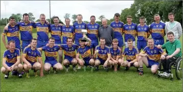  ??  ?? Gusserane celebrate their Division 5 league success.