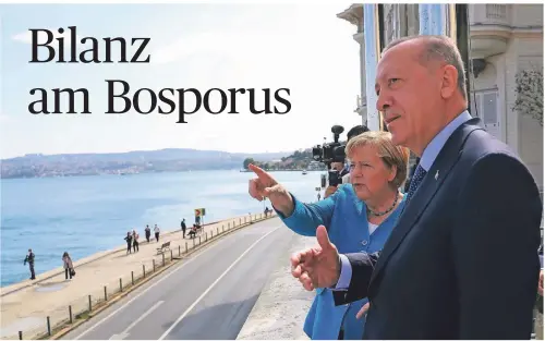  ?? FOTO: AP ?? Bundeskanz­lerin Angela Merkel stattete dem türkischen Präsidente­n Recep Tayyip Erdogan einen Abschiedsb­esuch in Istanbul ab.