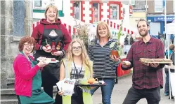  ?? Picture: Mhairi Edwards. ?? From left: Alison Jones, Emma Ferguson, Niamh Hunter, Lorna Cunningham and Alec McMicking.