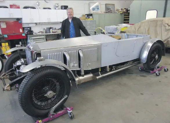  ?? ALYN EDWARDS ?? Oliver Young with his work-in-progress, a very rare 1929 Invicta S-Type re-creation, to be displayed at tomorrow’s All British Field Meet.