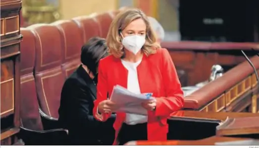  ?? ZIPI/EFE ?? La vicepresid­enta Nadia Calviño, el pasado jueves, durante la defensa del real decreto de las ayudas directas de la Línea Covid.