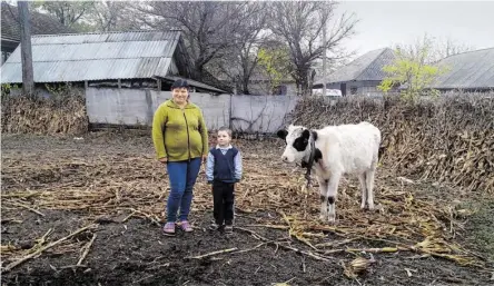  ?? BILD: SN/TRÖSCHER ?? Der siebenjähr­ige Victor und seine Familie leben in Ghetlova, einem Dorf in der Republik Moldau.