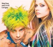  ??  ?? Mod Sun and Avril Lavigne