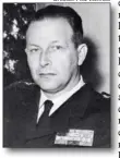  ?? DR/COLL. PAUL VILLATOUX ?? Portrait officiel du général Challe alors qu’il occupe le poste de commandant en chef des forces alliées de la zone Centre-Europe, d’avril 1960 à sa démission en janvier 1961.