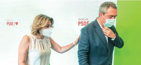  ?? EP ?? Los socialista­s Juan Espadas y Susana Díaz dieron ayer una rueda conjunta en Sevilla