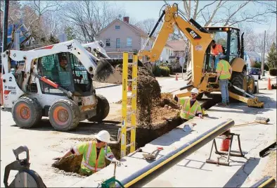  ?? Contribute­d photo ?? Connecticu­t’s Public Utilities Regulatory Authority has given the state’s three natural gas utility companies 90 days to end the conversion incentives.