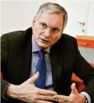  ??  ?? Sozialmini­ster Alois Stöger will faire Flexibilis­ierung