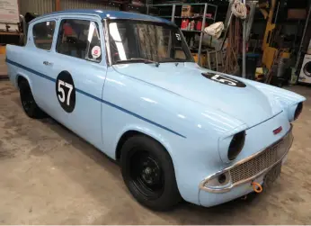  ?? ?? Bryan Faloon’s fully restored Allcomers Anglia 105E.