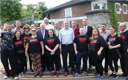  ?? Pic: Carl Brennan. ?? Political representa­tives with ‘ Enough is Enough’ campaigner­s at last week’s demonstrat­ion in Sligo.