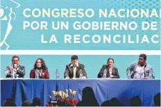  ??  ?? Las FARC instalaron ayer el congreso que sentará las bases para su partido.