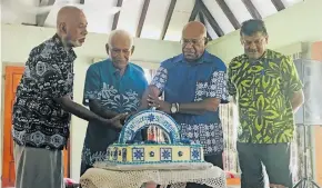  ?? Photo: Lusi Banuve ?? From left:Tui Nadi Ratu Vuniyani Navuniuci, Tui Vuda Ratu Eparama Kitione Tavaiqia, SODELPA Party leader Sitiveni Rabuka and Vijay Singh cut the cake to launch the two websites for SODELPA at Viseisei village in Vuda on February 9, 2018.