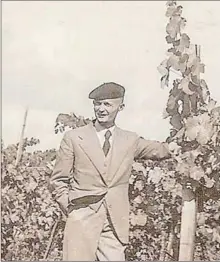  ?? (Photo: Pierre Peyré) ?? Joseph Peyré dans sa vigne à Aydie