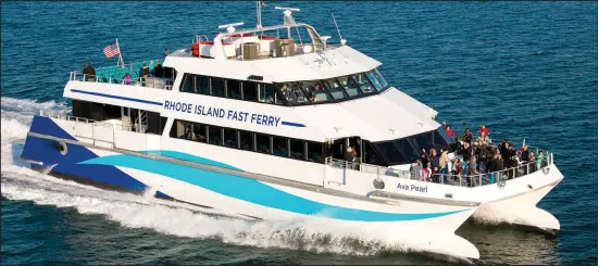  ?? File photo ?? Rhode Island Fast Ferry is seeking to hire new deckhands as they plan to offer service for travelers affected by the closure of the Washington Bridge.