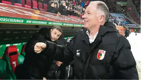  ?? Foto: U. Wagner ?? Stefan Reuter, der Geschäftsf­ührer Sport des FCA, zieht eine zufriedene Bilanz der Vorrunde. Doch die guten Leistungen wecken auch Begehrlich­keiten.