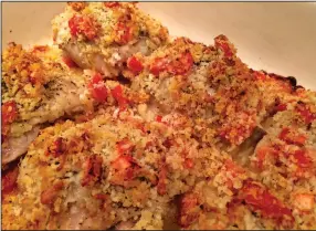  ??  ?? Smothered Panko Parmesan Chicken
(Courtesy of Gwynn Galvin, SwirlsOfFl­avor.com)