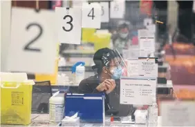  ?? STEVE RUSSELL TORONTO STAR FILE PHOTO ?? The Metro Toronto Convention Centre is hosting one of several city-run immunizati­on clinics. Bookings for Ontarians 50 and over will start Dec. 13.