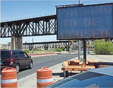  ??  ?? PreoCUPa a
guiadores bloqueo de vías con alto flujo vehicular