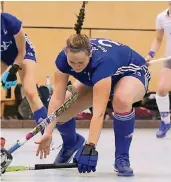  ?? FOTO: UWE MISERIUS ?? Drei Treffer von Serafina Pütz reichten den Hockey-Damen des RTHC nicht. Sie unterlagen Bonn knapp mit 3:4.