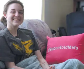  ??  ?? Becca Schofield, une adolescent­e de Riverview atteinte d’un cancer en phase terminale, nous a émus par son courage et son altruisme. - Archives