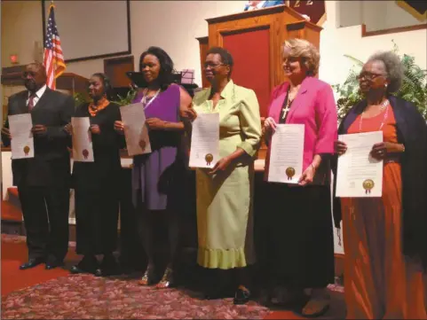  ?? Contribute­d by Laura Kelley ?? The six community service leaders named 2015 Martin Luther King Jr., Celebratio­n Honorees by Proclamati­on at the State Assembly are: (from left) Robert Barton, Dorothy Talley, Vanessa Holmes, Estella McDermott, Rev. Nancy Frazier English, and Barbara...