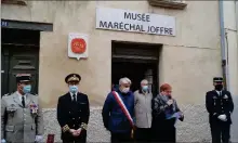  ?? ?? Maryvone Sayos retrace l’histoire du maréchal, de la Médaille Militaire de ses valeurs