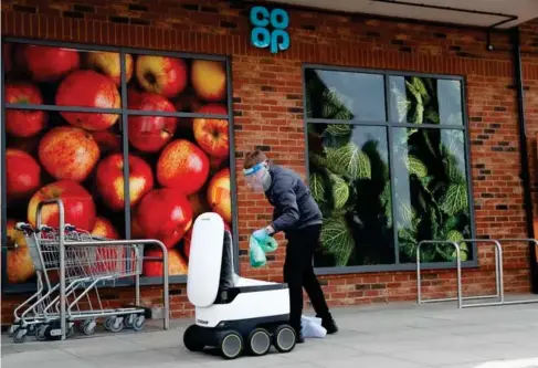  ?? (Getty) ?? The supermarke­t chain is investing in its partnershi­p with a robot company and has also struck a partnershi­p with the tech giant