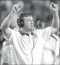 ?? Democrat-Gazette file photo ?? Alabama defensive coordinato­r Kirby Smart, who won the Broyles Award as the nations’ top assistant coach in 2009, is a finalist for this year’s award, along with another former winner, Gene Chizik of North Carolina.