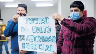  ?? / JORGE GALINDO ?? Los fieles católicos apelarán a la libertad de culto para evitar el cierre de iglesias