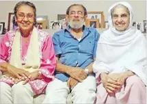  ?? Picture: SUPPLIED ?? Imrana’s father and two aunts in 2014.