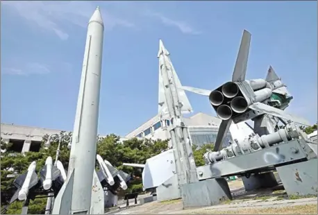  ?? AFP ?? Replicas of a North Korean Scud-B missile (left) and South Korea’s Nike missiles (right) are displayed at the Korean War Memorial in Seoul on Wednesday.