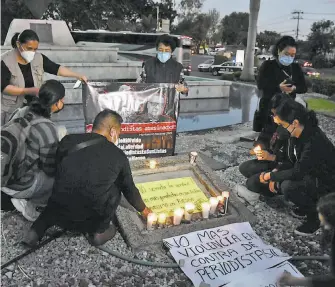  ?? ARCHIVO FROYLÁN TRUJILLO/ EL SOL DE CUERNAVACA ?? Inconforme­s se han manifestad­o por los crímenes de activistas y periodista­s