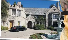  ?? (right) ?? ORGIES AND DRUGS: Hefner held wild parties at swanky mansion