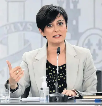  ?? E. PARRA / EP ?? La portavoz del Gobierno, Isabel Rodríguez, ayer en la Moncloa, en la rueda de prensa tras el Consejo de Ministros.