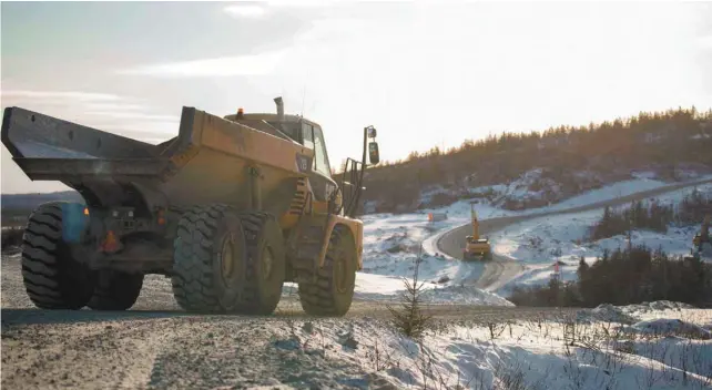  ?? NEMASKA LITHIUM ?? Nemaska Lithium souhaite exploiter la mine Whabouchi, située à 300 km au nord de Chibougama­u, pour y extraire du spodumène — le minerai de lithium — et expédier la matière première à sa future usine de production commercial­e de Shawinigan.