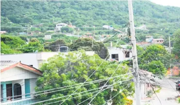  ?? JHONNY OLIVARES ?? 302 kilómetros de redes de baja y mediana tensión serán instalados en corregimie­ntos y veredas.