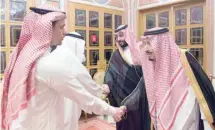  ?? — Reuters ?? King Salman bin Abdulaziz Al Saud and Crown Prince Mohammed bin Salman receive Khashoggi’s family in Riyadh on Tuesday.